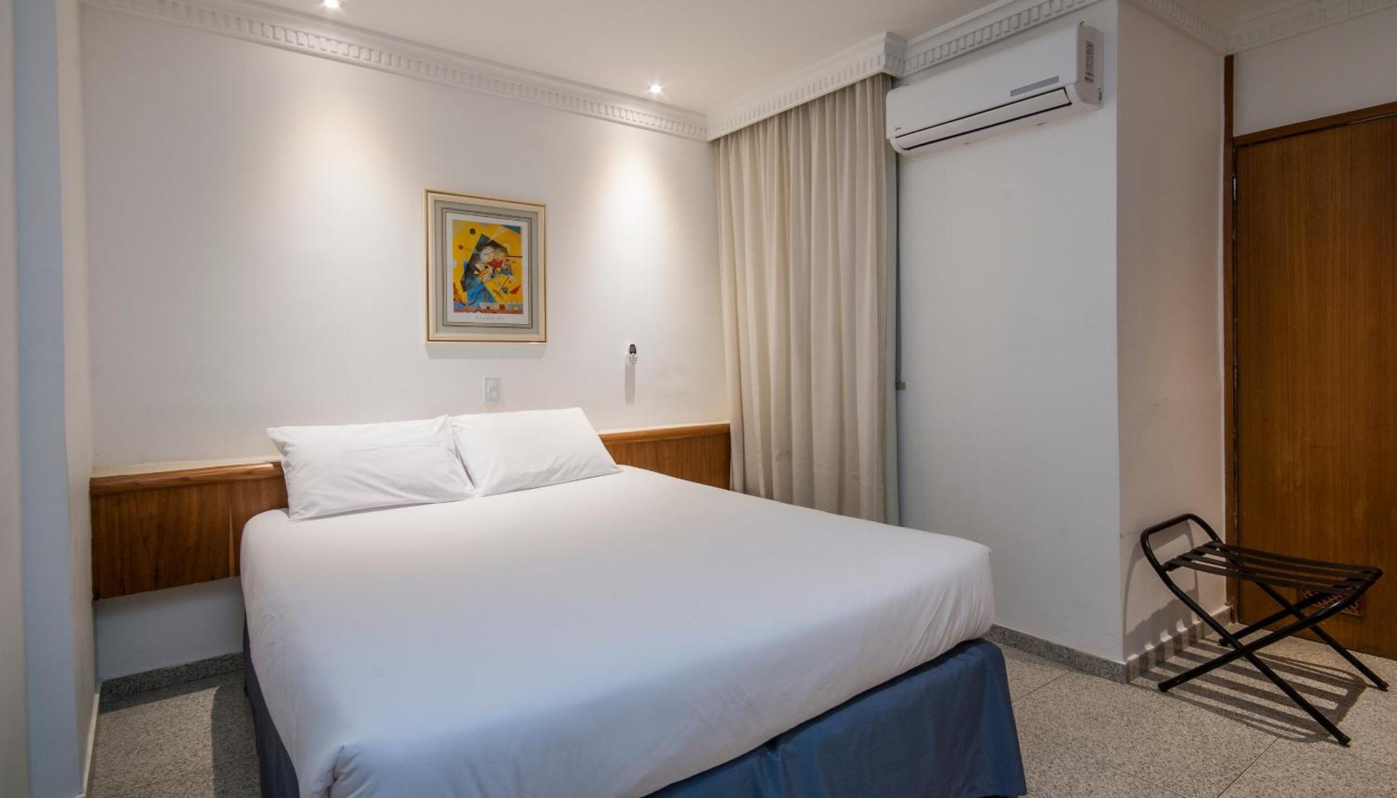 Hotel Bandeirantes Rio de Janeiro Exterior photo