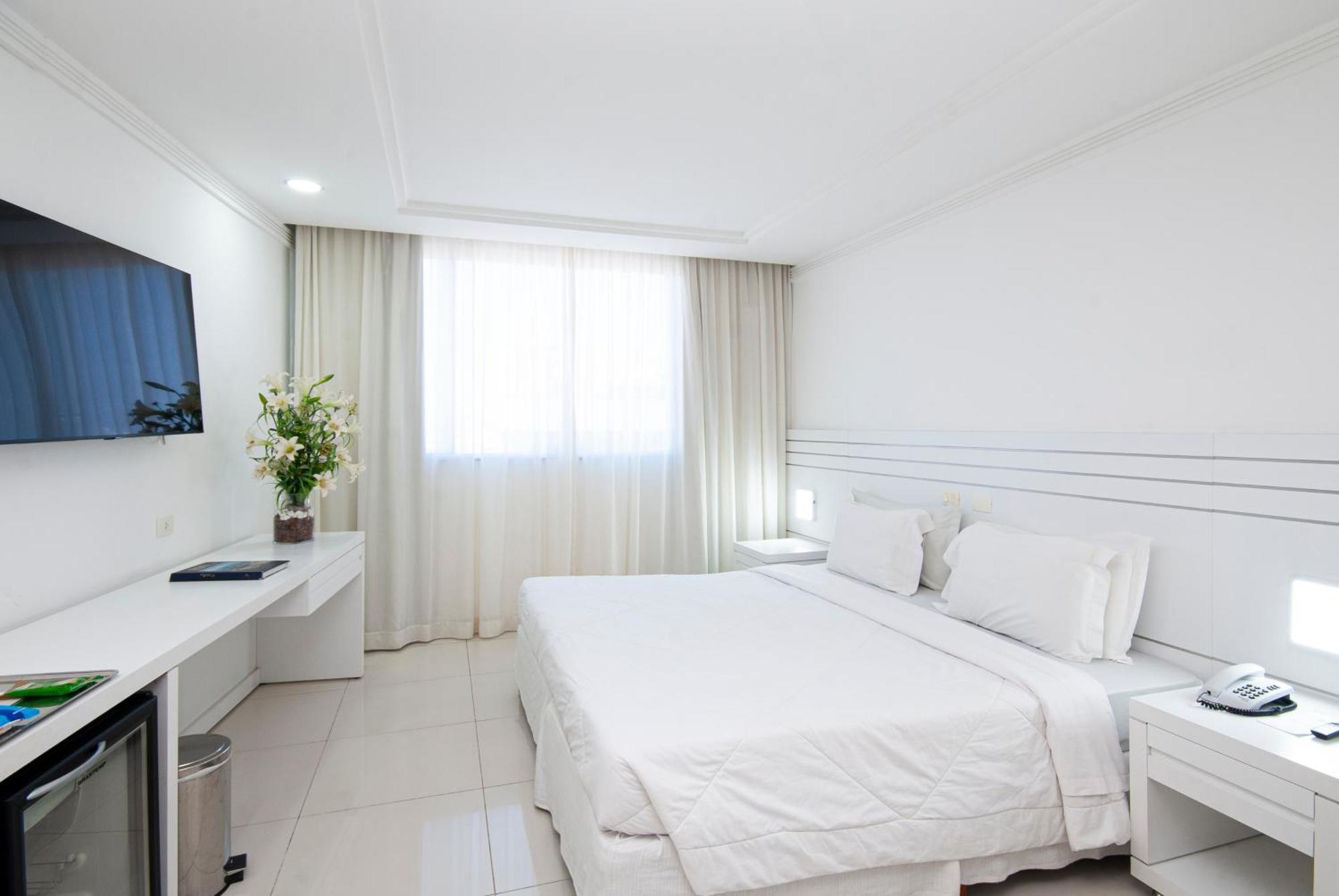Hotel Bandeirantes Rio de Janeiro Exterior photo